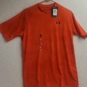 1234 - Under Armour S Performance Wear T-Shirt